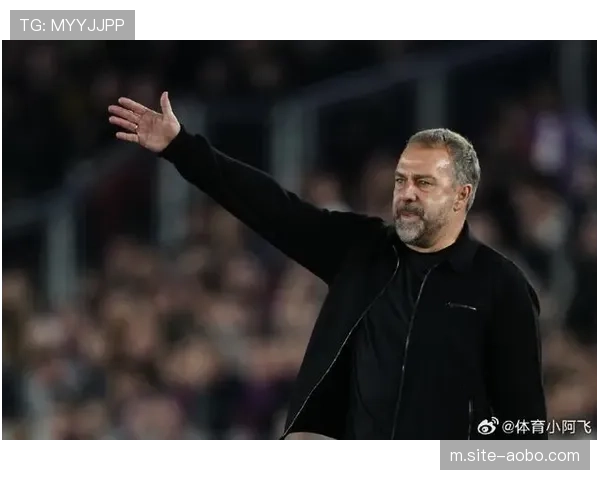 弗里克管理莱万复出进程,面罩保护与出场时间需平衡